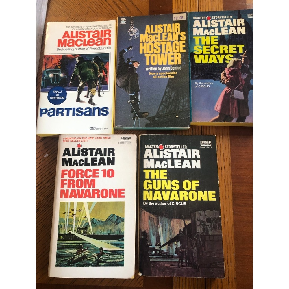 5 books by Alistair MacLean 1972 Paperback Fawcett Crest War Thriller